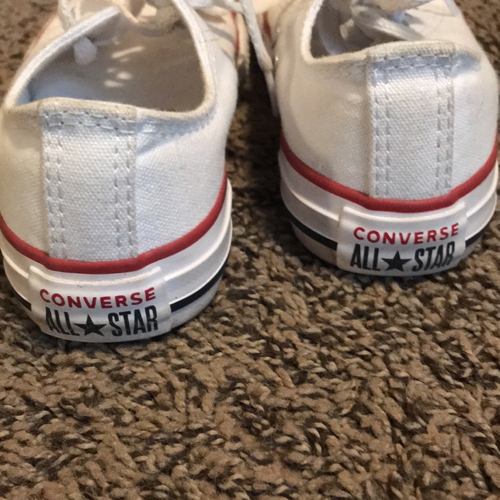 Converse - Picture 3 of 5